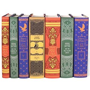 Juniper Books Harry Potter House Mashup Edition, hardcover boek met 7 banden met gepersonaliseerde stofjassen gepubliceerd door Scholastic | J.K. Rowling | bevat 7 Harry Potter boeken