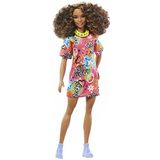 Barbie Fashionistas pop, bruin krullend haar, atletisch silhouet, T-shirtjurk met graffitiprint, kleding en accessoires, speelgoed voor kinderen, vanaf 3 jaar, HPF77