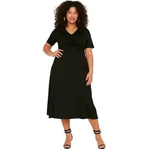 Trendyol Trendyol Dames Plus Size Midi A-lijn ontspannen pasvorm gebreide plus size jurk Trendyol dames plus size midi A-lijn casual pasvorm gebreide plus size jurk dames, zwart.