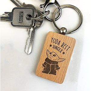 eBuyGB Personaliseerbare sleutelhanger van hout, motief: sterrenoorlog, met opschrift ""Baby Yoda"", grappig geschenk van Niece en Neefje (Yoda Best Uncle)