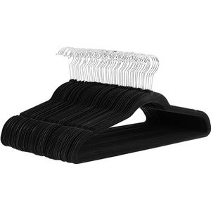 Amazon Basics 30 stuks kleerhangers van fluweel, antislip, zwart/zilver