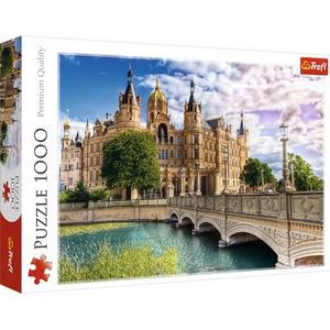 Castle on the Island - Puzzel 1000 Stukjes (Trefl)