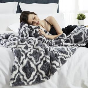 Penguin Home® Sherpa bedrukte deken, kleur - antraciet, extra zachte, dikke, behaaglijke en pluche microvezel deken voor alle seizoenen, slaapkamer, bank en thuis, afmetingen: 130 x 180 cm