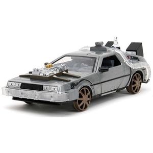 Jada Toys - Time Machine - Back to The Future 3 - Metalen miniatuurauto 1:24 - Deuren om te openen - LED licht - Versie met bruine velgen - 20 cm - Zilver