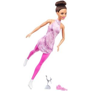 Barbie HRG37 Kunstschaatserspop met afneembare roze outfit, bruin haar in knot, ijsschaatsen en zilveren trofee inbegrepen, speelgoed voor kinderen, vanaf 3 jaar
