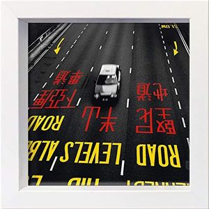 International Graphics Ingelijste ansichtkaart, Valverde Anne, Hong Kong Cab, 16 x 16 cm, wit frame