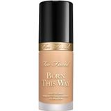 Too Faced - Born This Way Original - Foundation - Light Beige - 30 ml