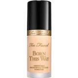Too Faced - Born This Way Original - Foundation - Ivory - 30 ml