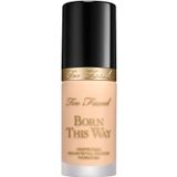 Too Faced - Born This Way Original - Foundation - Pearl - 30 ml