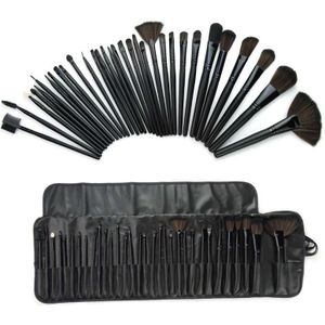 Technique Pro Technique Pro Complete make-up borstelset met 32 delen Penselensets Volledige make-up borstelset met 32 delen