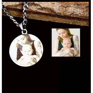 Ketting met foto graveren Titanium bedel
