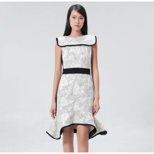 Brokaatjurk - Op Maat Gemaakt - Contrasterende Vlechten