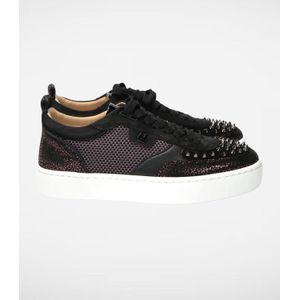 Christian Louboutin Sneakers met spikes