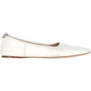 Miu Miu Versierde Strap Pointed-Toe Ballerina's in Witte Leer