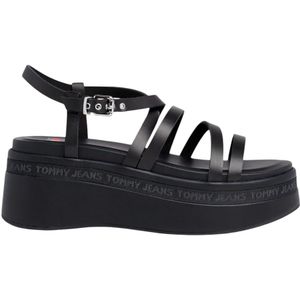 Tommy Hilfiger Leren sandalen met sleehak en bandjes