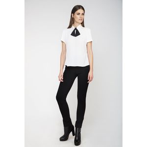 Broek - Vijf Zakken - Satijnen Detail - Leggingsstijl - Punto di Roma Stof