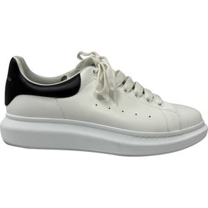Alexander McQueen Oversized Sneakers in Witte Kalfsleer