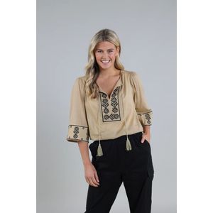 Nukus Serena top camel