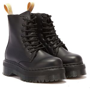 Dr. Martens - Jadon II Vegan - Enkellaarsjes - Zwart - 8-gaats Platformlaars