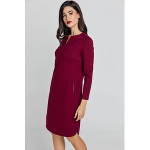 Conquista - Donkerrode Kokerjurk - Lange Mouwen - Stretchstof - V-opening