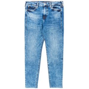 True Religion - Collette - Slim Straight Leg Jeans - Mid Blue Wash