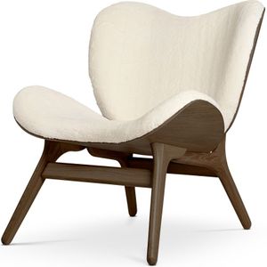 Umage A conversation piece houten fauteuil donker eiken teddy white
