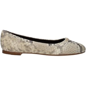 Chloé - Ballerina's - Beige - Geitenleer - Slip-on Ontwerp