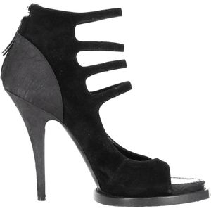 Givenchy Strap Sandalen met Platform Hak in Zwart Suède