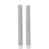 Kaarsen set van 4x stuks Led dinerkaarsen glitter zilver 25,5 cm - Woondecoratie - Elektrische kaarsen
