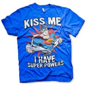 Superman heren fun blauw T-shirt Kiss me I have Superpowers - Feestshirts