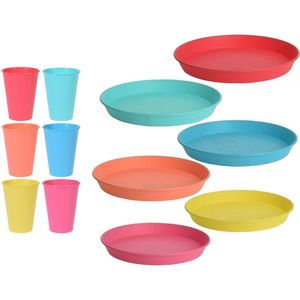 Borden en beker servies set - 12-delig - onbreekbaar kunststof - kleurenmix