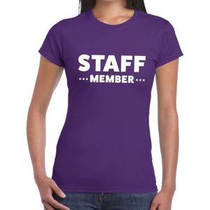 Paars crew shirt met staff member bedrukking voor dames - Feestshirts