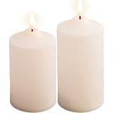 LED kaarsen/stompkaarsen - set 2x - creme wit - D7,5 x H15 en H17 cm - voor buiten - timer - LED kaarsen