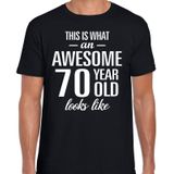 Awesome 70 year / 70 jaar cadeau t-shirt zwart heren - Feestshirts