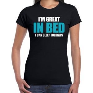 Great in bed / Geweldig in bed fun tekst pyjama shirt zwart dames - Grappig slaapshirt / kleding - Feestshirts