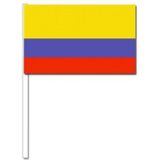 100x Colombiaanse fan/supporter vlaggetjes op stok - Vlaggen