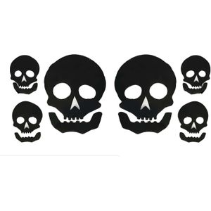 Horror gel raamstickers doodskoppen - 2x - 20 x 20 cm - zwart - Halloween thema decoratie/versiering - Feeststickers