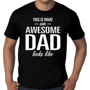 Grote Maten Awesome dad / geweldige vader t-shirt voor heren zwart - Feestshirts