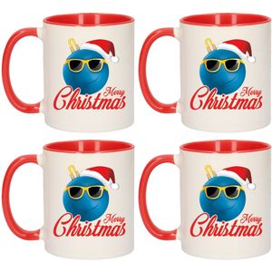 Set van 4x stuks merry Christmas kerstcadeau kerstmokken rood kerstbal blauw met kerstmuts 300 ml - Bekers