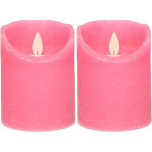 2x Fuchsia roze LED kaarsen / stompkaarsen met bewegende vlam 10 cm - decoratief-figuur