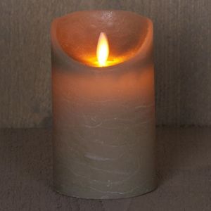 2x Taupe LED kaars / stompkaars 12,5 cm - Luxe kaarsen op batterijen met bewegende vlam
