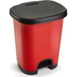 2x Stuks kunststof afvalemmer/vuilnisemmer/pedaalemmer in het rood/zwart van 18 liter met deksel/pedaal 33 x 28 x 40 cm