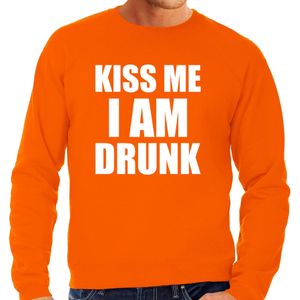 Fun sweater / trui kiss me I am drunk oranje voor heren - Koningsdag/ Nederland/ EK/ WK - Feesttruien