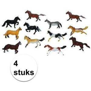 Setje van 4x stuks plastic paardjes van 6 cm