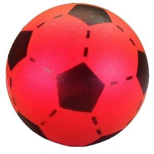Softbal foam - voetbal print - rood - zacht - dia 20 cm - speelgoed ballen