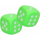 2x Grote foam dobbelsteen/dobbelstenen groen 12 cm - Spelletjes met dobbelstenen voor alle leeftijden