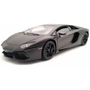 Modelauto/speelgoedauto Lamborghini Aventador - matzwart - schaal 1:24/20 x 9 x 5 cm - Speelgoed auto's