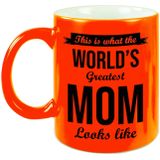 Worlds Greatest Mom cadeau koffiemok / theebeker neon oranje 330 ml - feest mokken