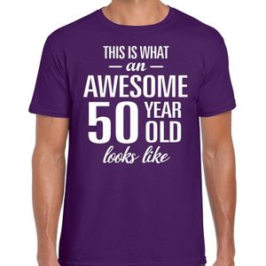 Awesome 50 year / 50 jaar cadeau t-shirt paars heren - Feestshirts