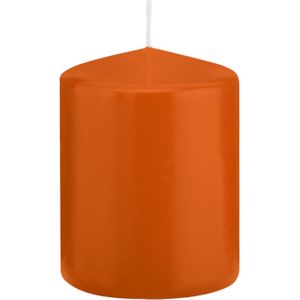 1x Oranje cilinderkaarsen/stompkaarsen 6 x 8 cm 29 branduren - Geurloze kaarsen oranje - Woondecoraties